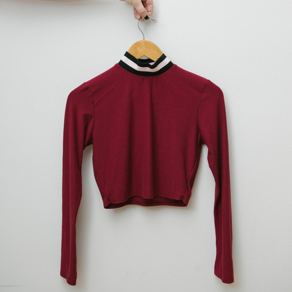 Long Sleeve Crop Top
